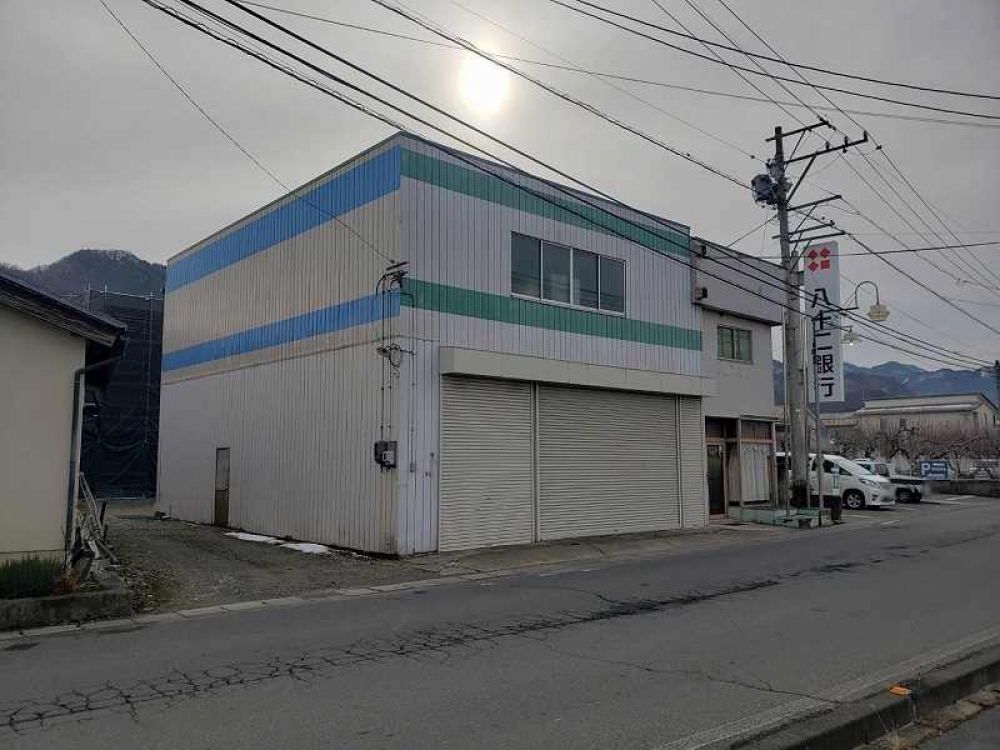 弊社倉庫塗装工事