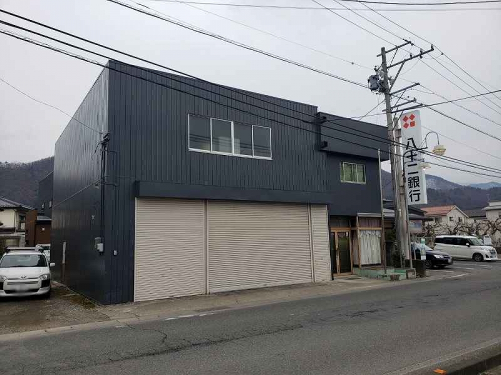 弊社倉庫塗装工事